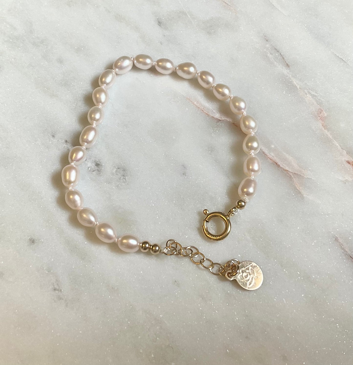 Hand-knotted Pearl Bracelet